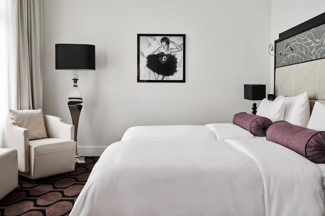 Roomers Berlin Steinplatz, Autograph Collection فندق