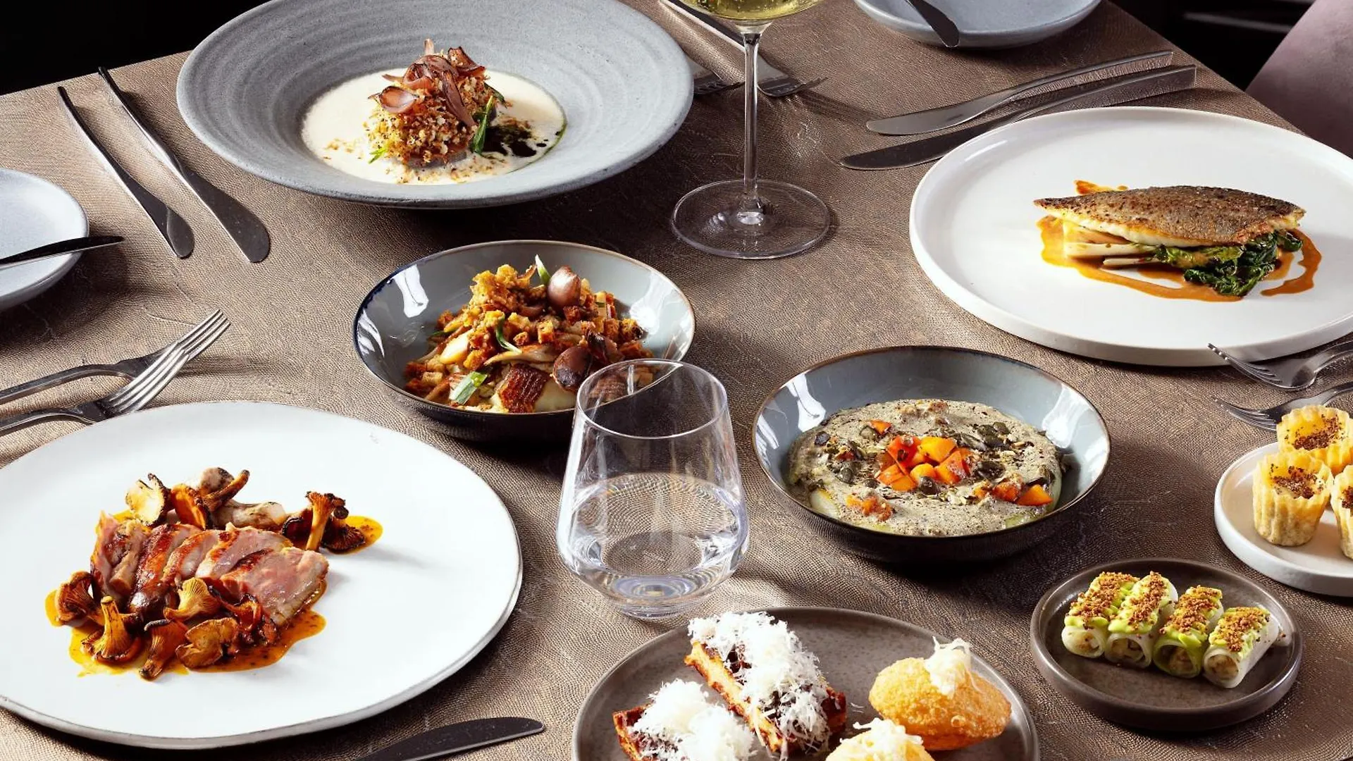 Roomers Berlin Steinplatz, Autograph Collection 5*,  ألمانيا