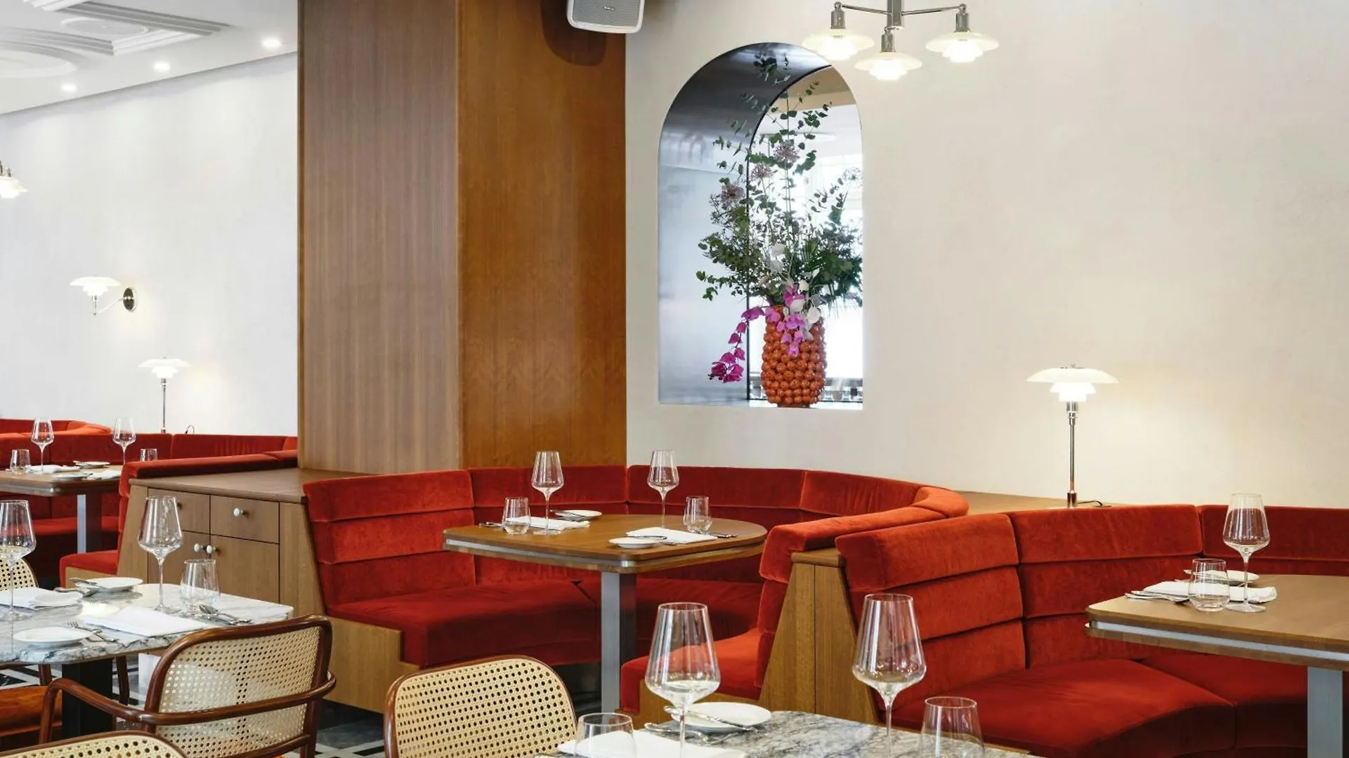Roomers Berlin Steinplatz, Autograph Collection Germania