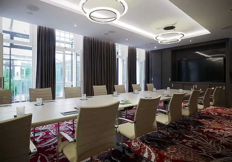 Roomers Berlin Steinplatz, Autograph Collection 5*,