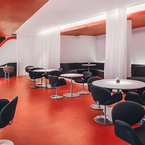 Hotel Q!, Berlin