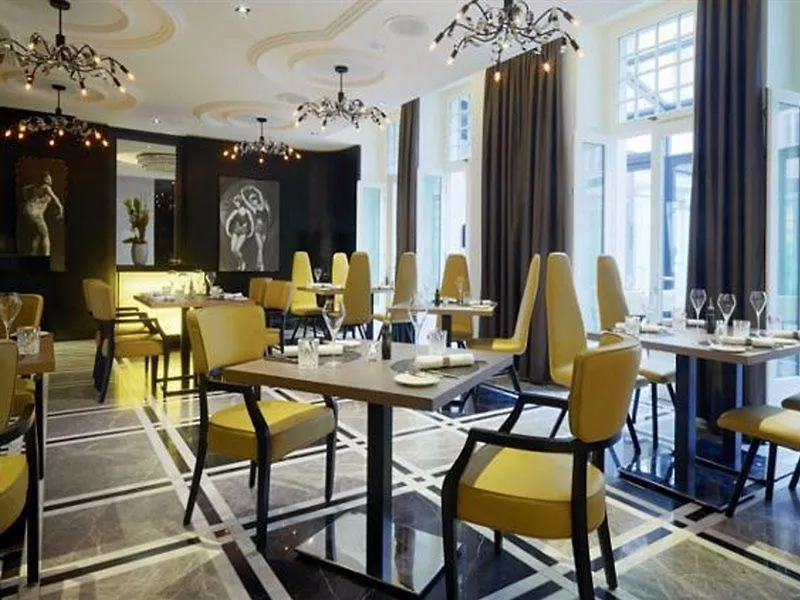 Roomers Berlin Steinplatz, Autograph Collection 5*,